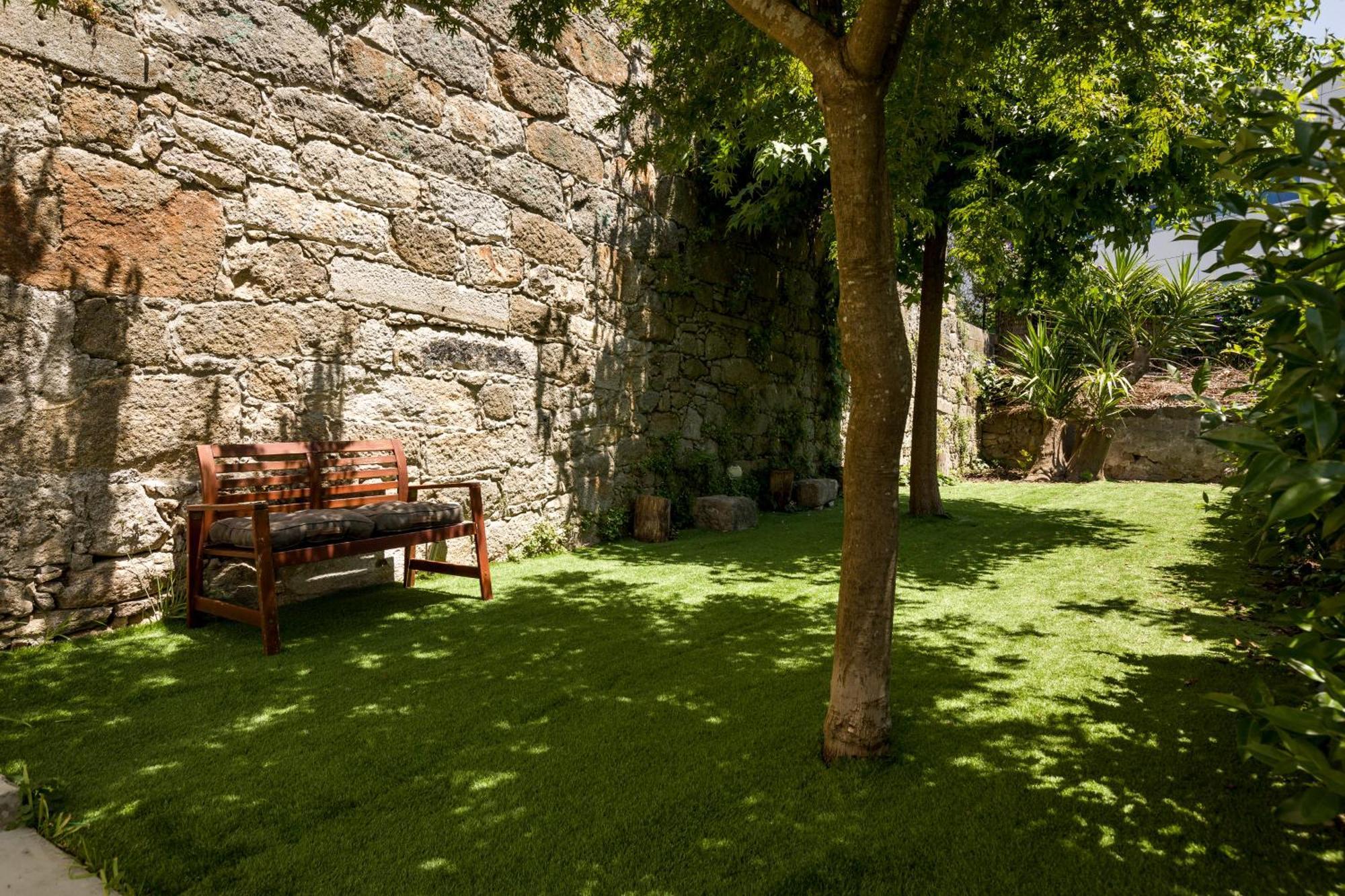 Almada Charm Suites & Apartments — Photos 2