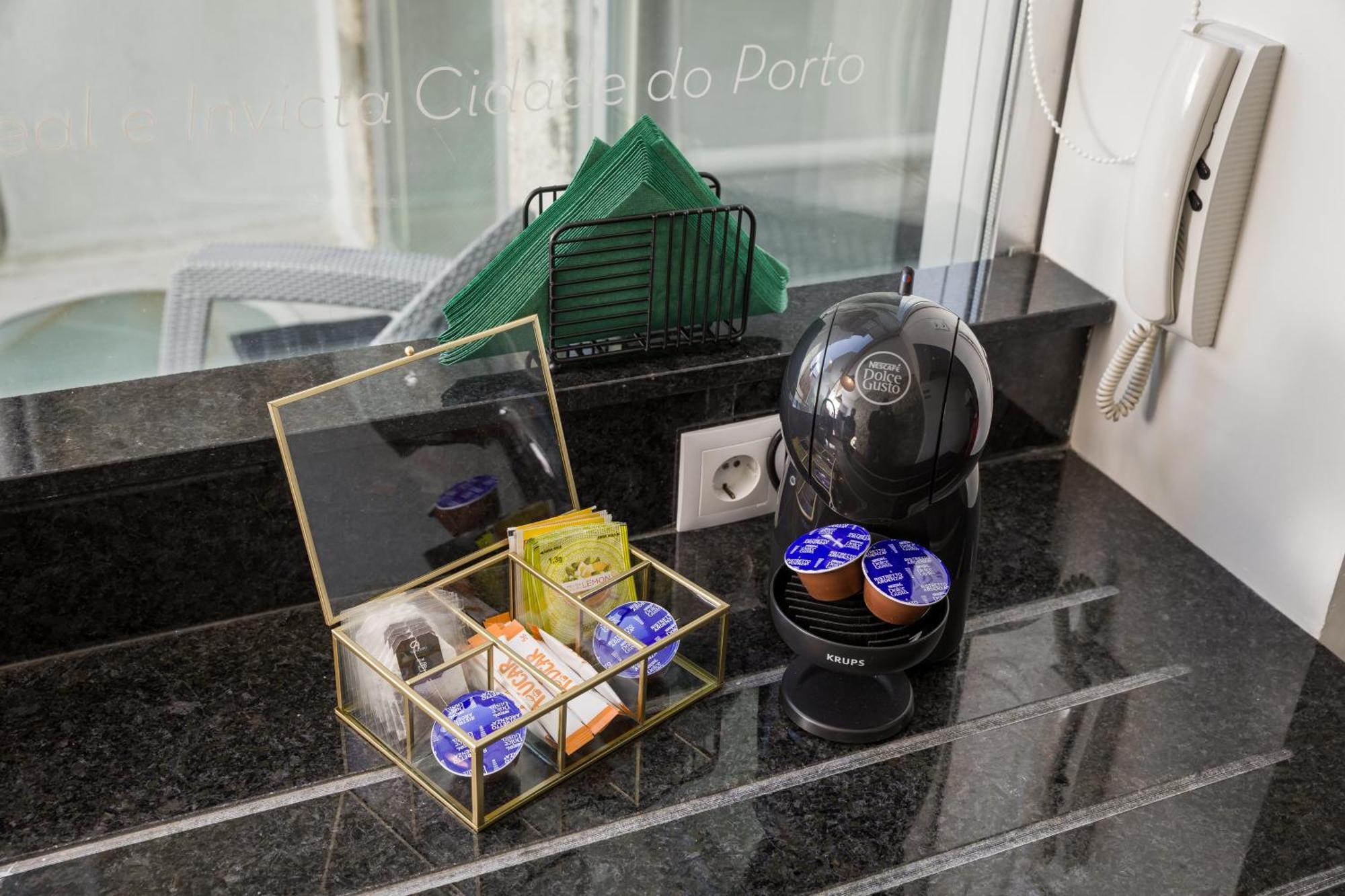Almada Charm Suites & Apartments — Photos 3